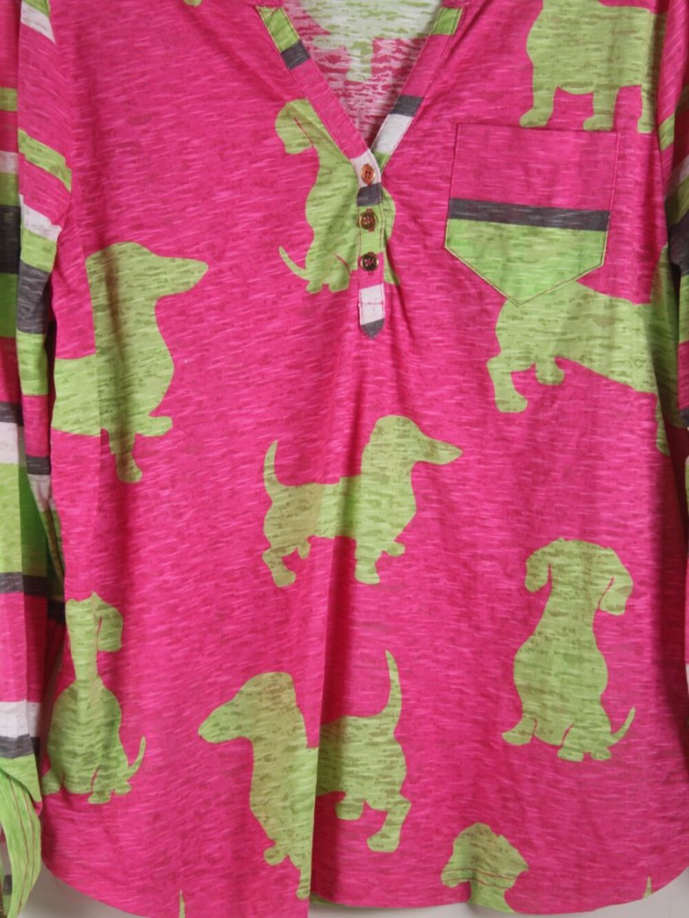 Caribbean Joe XL Pink Green Dachshund Dog Print Henley Top - Picture 3 of 10
